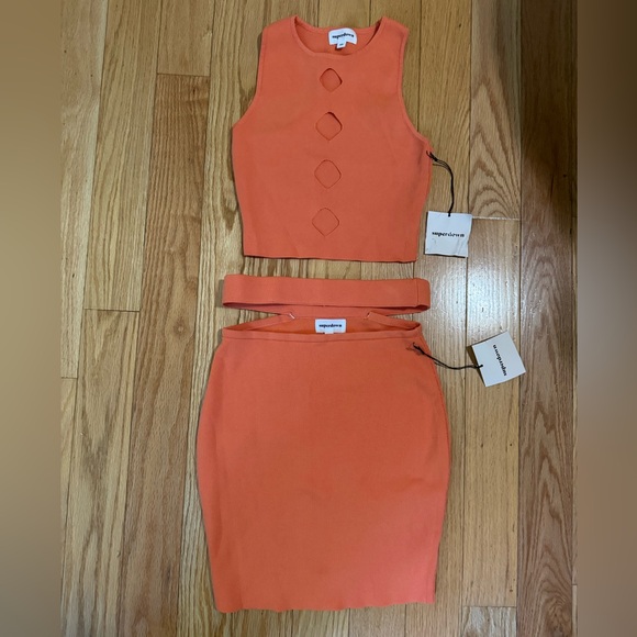 Superdown Revolve NEW W TAGS orange cut out skirt set size XS - Picture 7 of 7